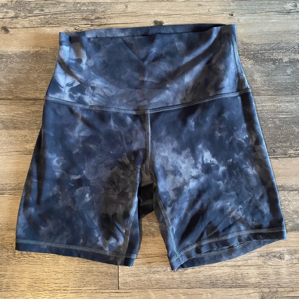 Lululemon Align High-Rise Biker Short 6”